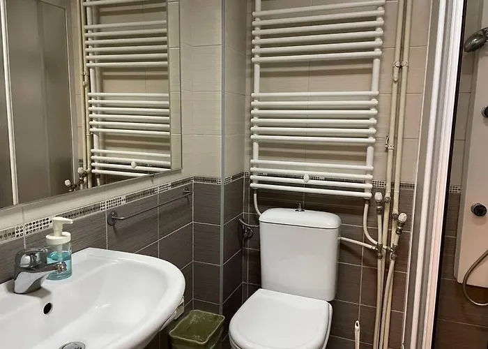 Specious Center Retreat In 55m2 Appartement